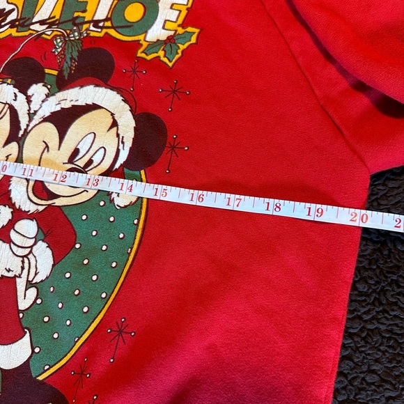 Vintage Disney Mistletoe Magic Christmas Sweater - Picture 6 of 6